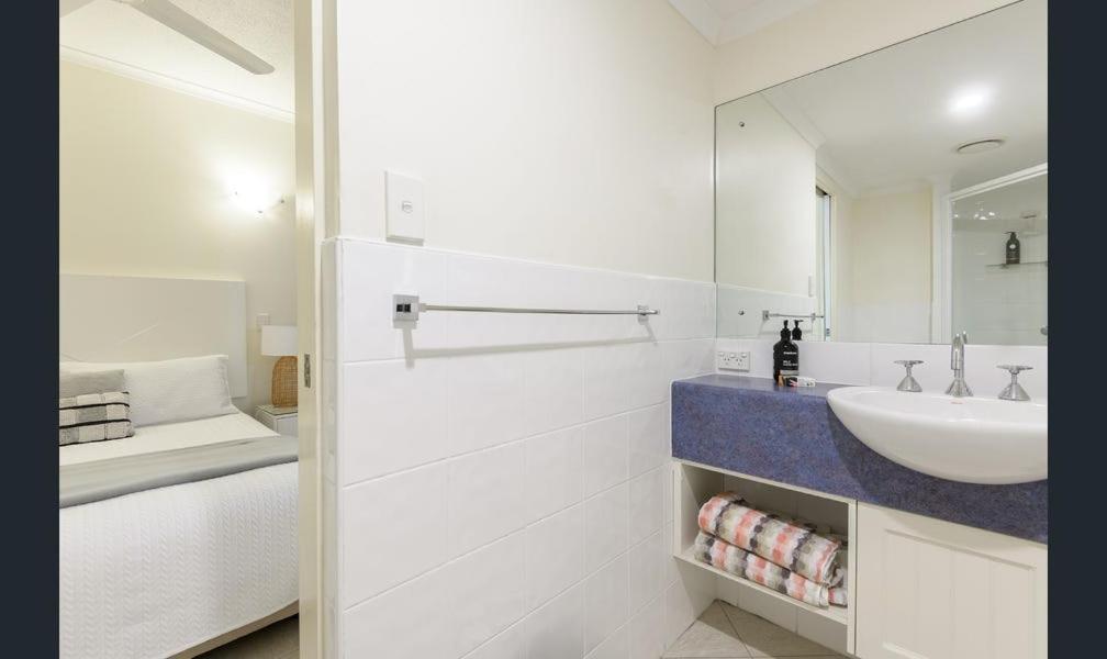 Charming 1 Bedroom Apt - Close To Town & Beach Port Douglas Eksteriør billede